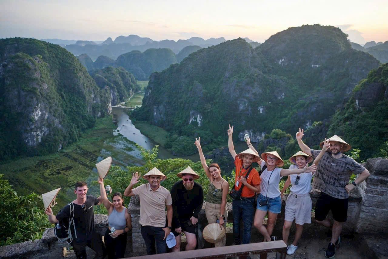 Ninh Binh E-Bike Tours 2 Days